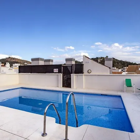 -malagasunapts- Rooftop Pool & Free Parking *
