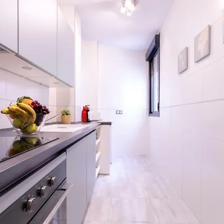 -malagasunapts- Rooftop Pool & Free Parking * Málaga