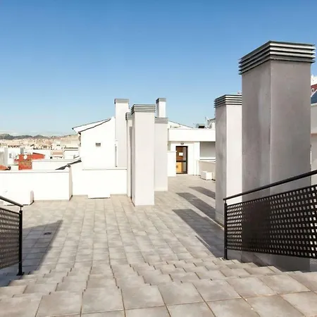 Appartement -malagasunapts- Rooftop Pool & Free Parking